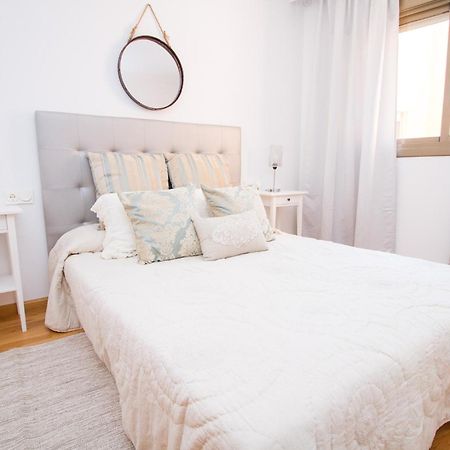 Wonderstays Apartamentos La Estacion Малага Екстериор снимка