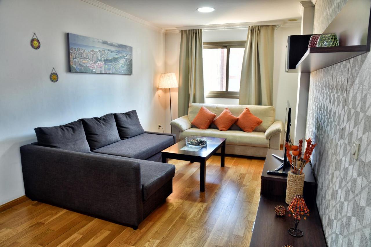 Wonderstays Apartamentos La Estacion Малага Екстериор снимка