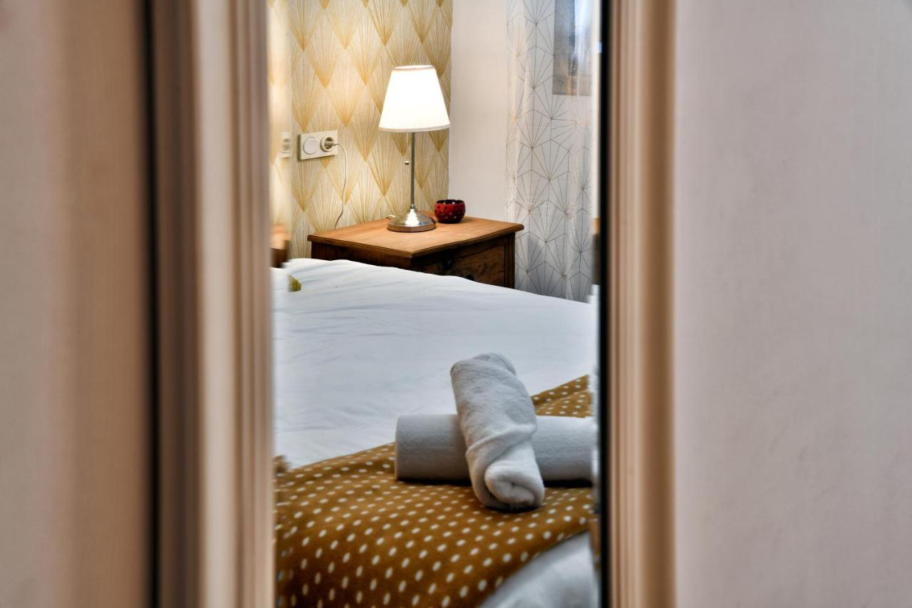 Wonderstays Apartamentos La Estacion Малага Екстериор снимка