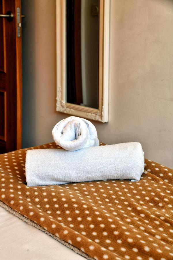 Wonderstays Apartamentos La Estacion Малага Екстериор снимка