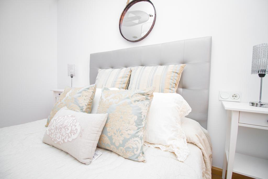 Wonderstays Apartamentos La Estacion Малага Екстериор снимка